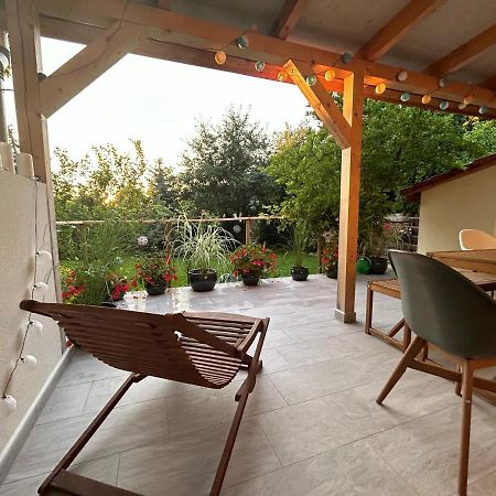 Kisvirag Vendeghaz Villa Balatonvilágos Eksteriør billede