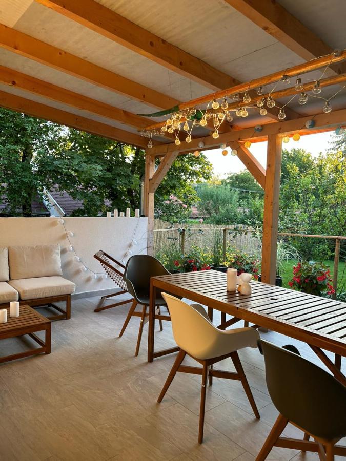 Kisvirag Vendeghaz Villa Balatonvilágos Eksteriør billede